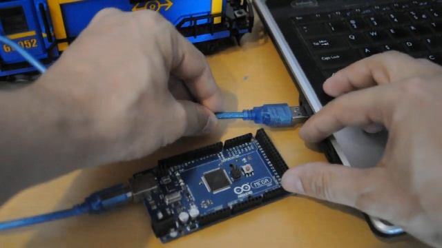 Arduino for Lego Trains #11: Controlling Power Functions Trains смотреть онлайн