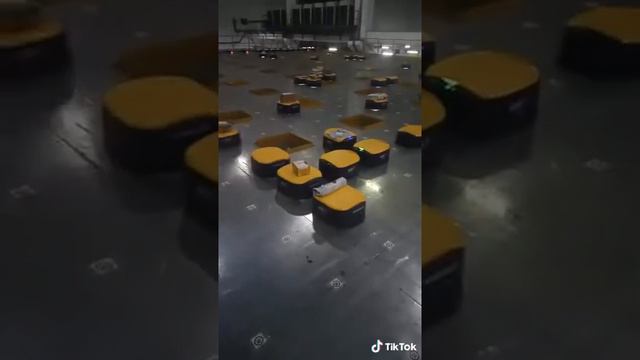 Современная сортировка посылок в Китае смотреть онлайн