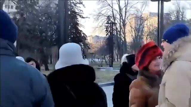 РОС ТЮЛЬПАН В ОДНОМ САДУ С РОЗОЮ КРАСИВОЮ!ХАРЬКОВ ТАНЦЫ В ПАРКЕ УКРАИНА 2023 смотреть онлайн