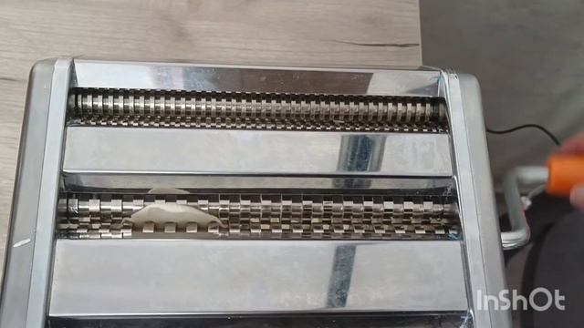 Лапшерезка ручная.Подробный обзор на ручную лапшерезку механическую смотреть онлайн