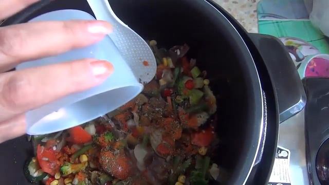 Овощное рагу. Готовим в мультиварке REDMOND RMC-PM4506 смотреть онлайн