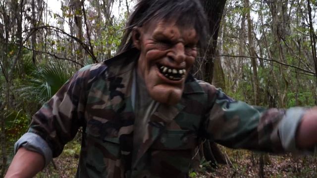 Werewolf Sneak Attack 27! The Ultra Werewolf Faze Rug Blaster Battle Royale! S4E5 смотреть онлайн