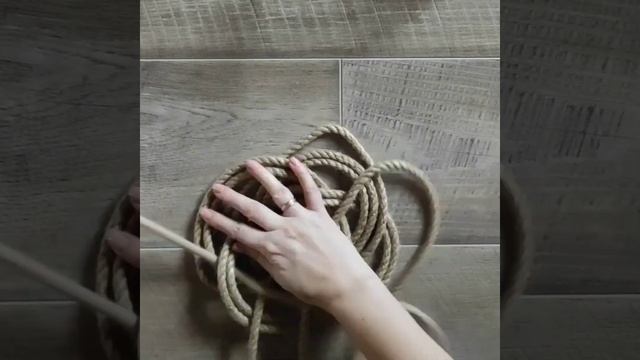 Подставка под горячее из джутовой веревки - поделки своими руками! смотреть онлайн
