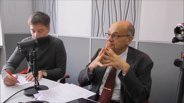 Консул Швеции на Большом Радио смотреть онлайн