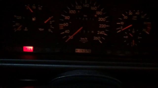 Mercedes W 124 500 E 1992 Cold Start смотреть онлайн