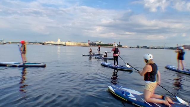 По Неве к Спасу На Крови смотреть онлайн
