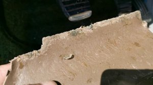 Рено Дастер 2014 года, запах в салоне.