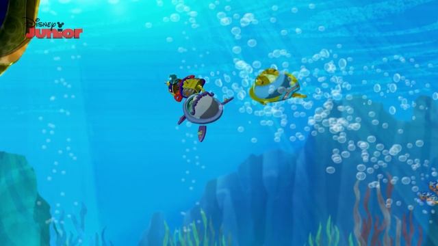 Captain Jake and the Never Land Pirates | Attack of the Pirate Piranhas | Disney Junior UK смотреть онлайн