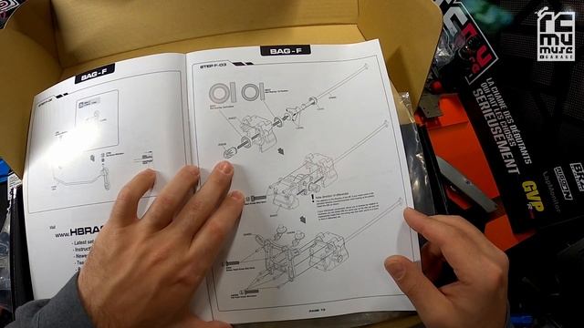 Unboxing HB racing E8T evo3 truggy смотреть онлайн