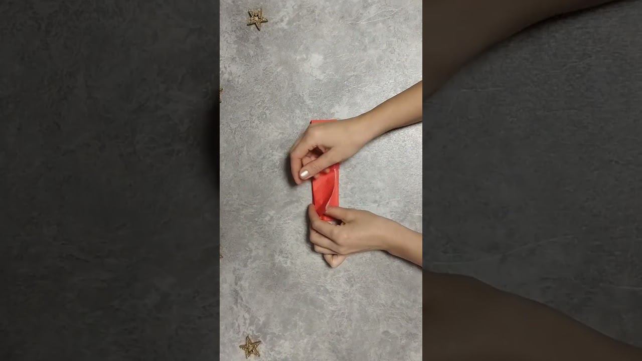 DIY How to fold napkins for the New Year #diy #christmas #napkins #newyear2024 смотреть онлайн