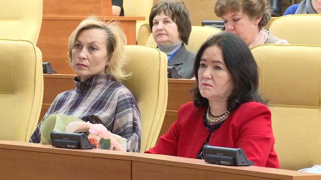 Конституция России позволила сохранить жизнь без глобальных потрясений смотреть онлайн