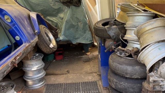 1982 VW Passat B2 estate owned 15 years now sat in reclamation yard 5 years plus barn finds !! смотреть онлайн