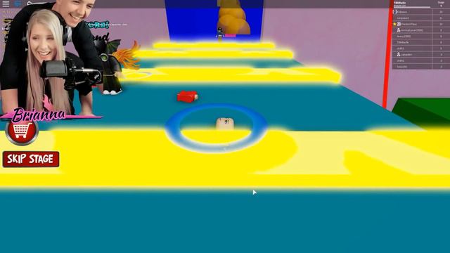 ROBLOX ESCAPE FROM THE EVIL SANTA OBBY with MY WIFE! смотреть онлайн