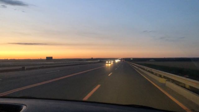 Едем домой с моря, проезжаем Ростов. смотреть онлайн