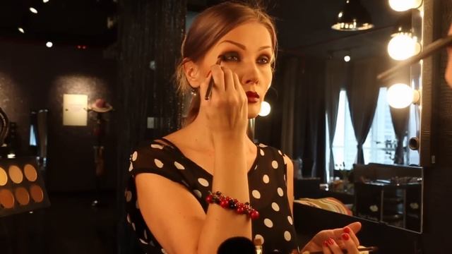 Ученики в процессе обучения/ Курсы по макияжу в Makeup Training Center Benton in Dubai? Выпуск 22 смотреть онлайн