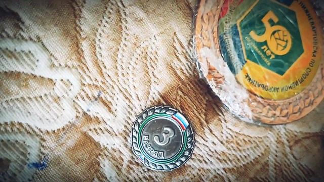 Медали Каримы по акробатике и другим видам спорта. За 10 дней до записи на тхэквондо 08.01.2023.