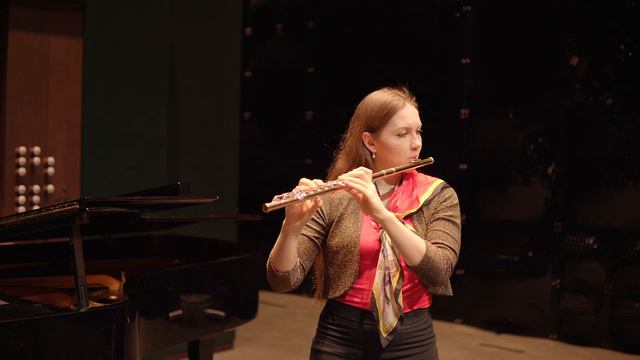 A. Jolivet 5 Incantations: No. 2, Pour que l'enfant qui va naître soit un fils played by H. Švendov смотреть онлайн