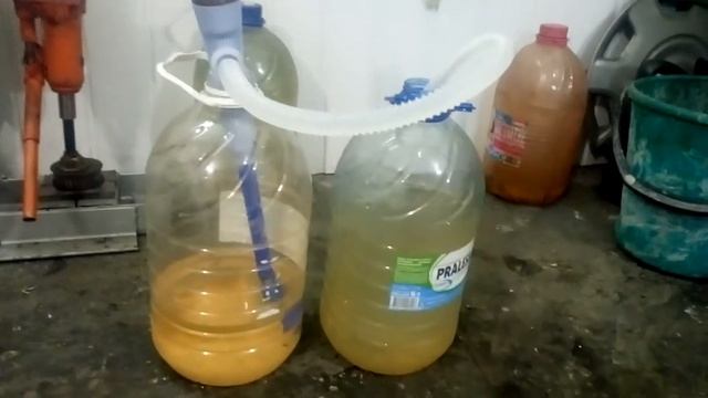 Китайский насос для перекачки топливный на батарейках