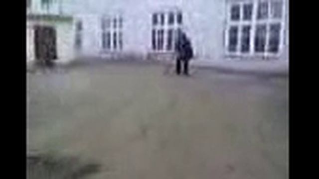 Практика на заводе. Катаемся на самодельном самокате. смотреть онлайн
