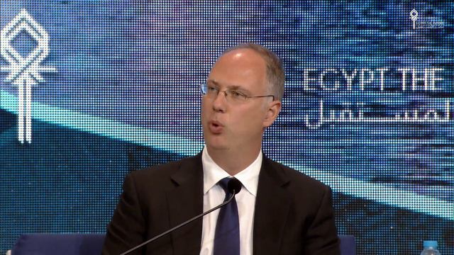EEDC DAY2: The Global Investor Perspective [In Arabic] смотреть онлайн