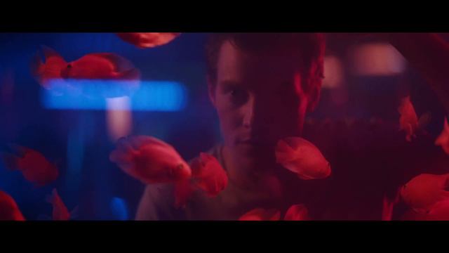 Yves Saint Laurent - Black Opium Floral Shock - TV Commercial смотреть онлайн