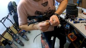 Kugoo G1 установка гидравлических тормозов, усиленная рулевая рейка.