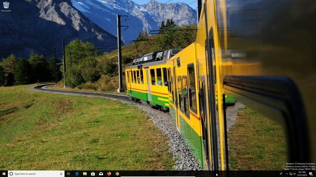 How To Hide The Taskbar - Windows 10 - Finally View In Fullscreen смотреть онлайн