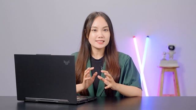 Đánh giá chi tiết Asus TUF Dash F15 2022: Là sinh viên bạn nên mua chiếc máy này| Thế Giới Laptop смотреть онлайн