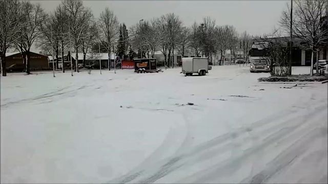 Drifting in Snow | Audi A4 B5 2.6 Quattro - UNEDITED FOOTAGE смотреть онлайн
