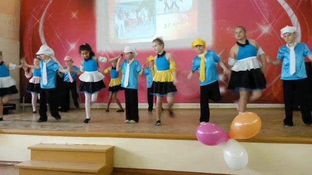 Танец 2 б класса смотреть онлайн