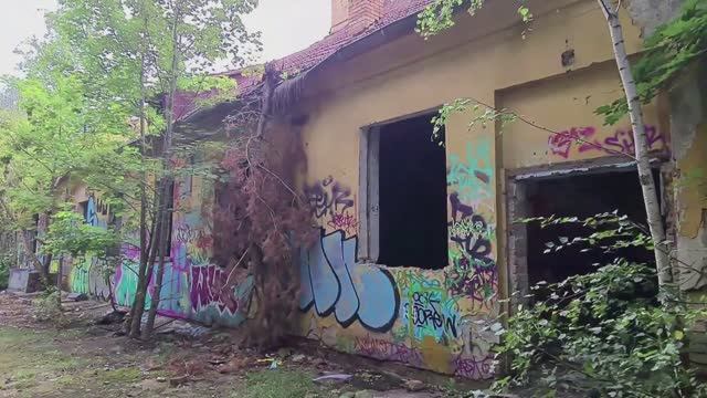 Баня. Первый городок. Вюнсдорф. Германия. 2022 год смотреть онлайн