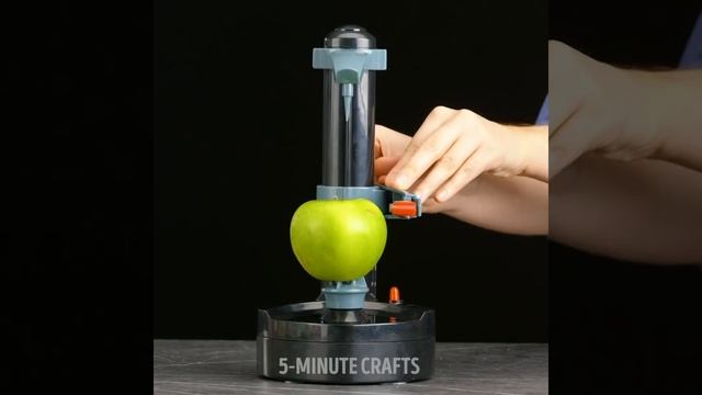 35 SMART WAYS to CUT and PEEL different products смотреть онлайн