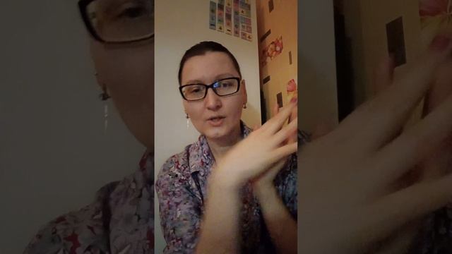 Дед, баба, внучка... А где же её родители?! смотреть онлайн