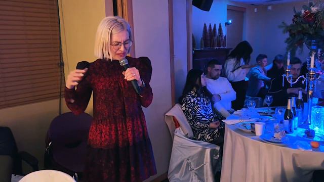 Предновогодняя молитва в Центре Трансформации (Светлана Ильницкая) смотреть онлайн