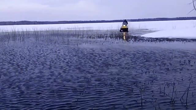 снегоход Тайга 500 по воде смотреть онлайн