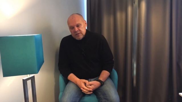 «Гермафродит из Закулисья». Олег Насобин №80 смотреть онлайн