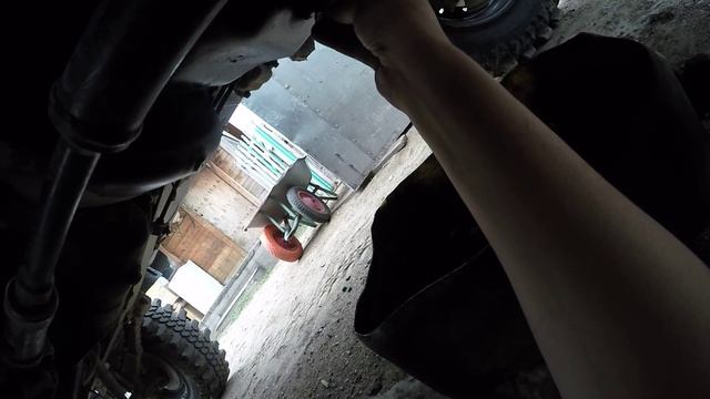 Двигатель УМЗ-417. Какой объем масла входит до полного уровня!!! Замена масла УАЗ бортовой!!!