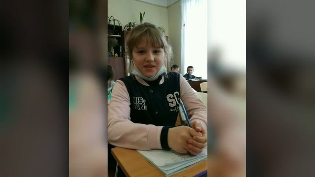 Интервью от педагога-организатора о празднике 8 Марта! смотреть онлайн