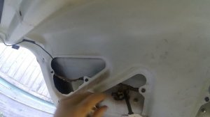 Замена лампочки подсветки номера на Приоре