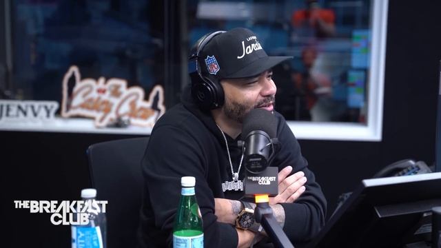 NYC Fans Outraged After Empire State Building Goes Green For Philadelphia Eagles