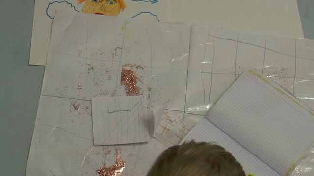 Идет война?Распаковка бумажных коллекций.Новинка бумажный телефон. смотреть онлайн