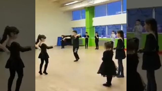 Танцуем после занятий. смотреть онлайн