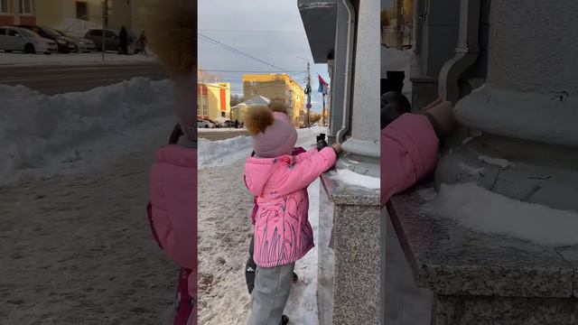 Калужские космонавтики №6 — «Влюблённая пара» смотреть онлайн