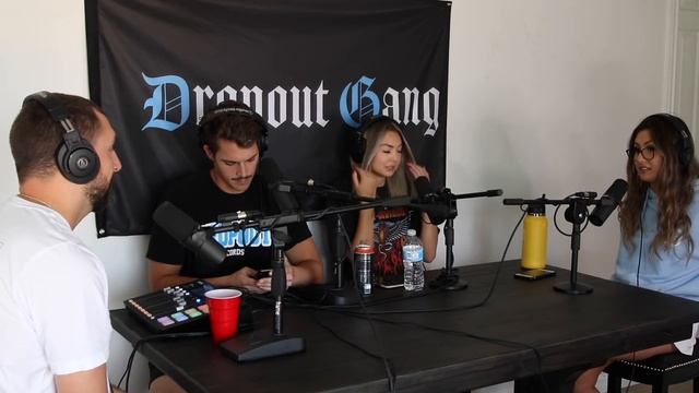 History of The Daily Dropout / DAILY DROPOUT PODCAST #4 смотреть онлайн