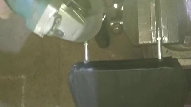 Как снять подголовник с сиденья на Уаз на YouTube смотреть онлайн