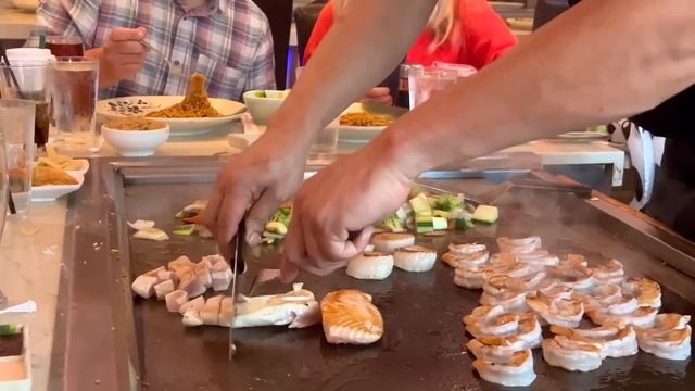 США Шоппинг с Лизой в Costco Необычный веселый ужин Семейный Влог Большая семья Big big family USA смотреть онлайн