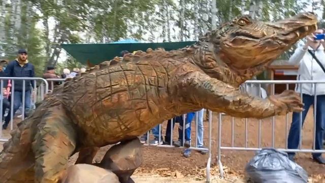 Chainsaw carving. Томск. Праздник Топора 2022. смотреть онлайн