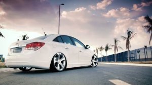Шевроле круз.Низкопрофильная резина.Литые диски.Tuning cruze.