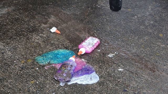 Will 40,000 M&Ms Flush? смотреть онлайн