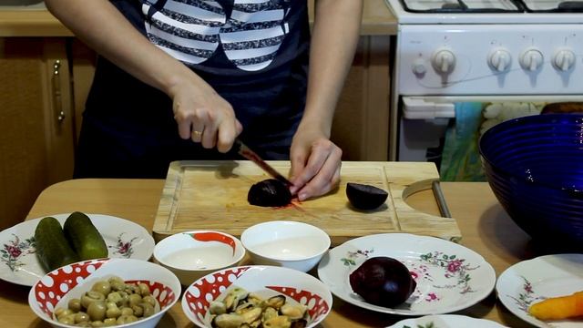 Винегрет из мидий с грибами и овощами. Очень вкусный винегрет смотреть онлайн